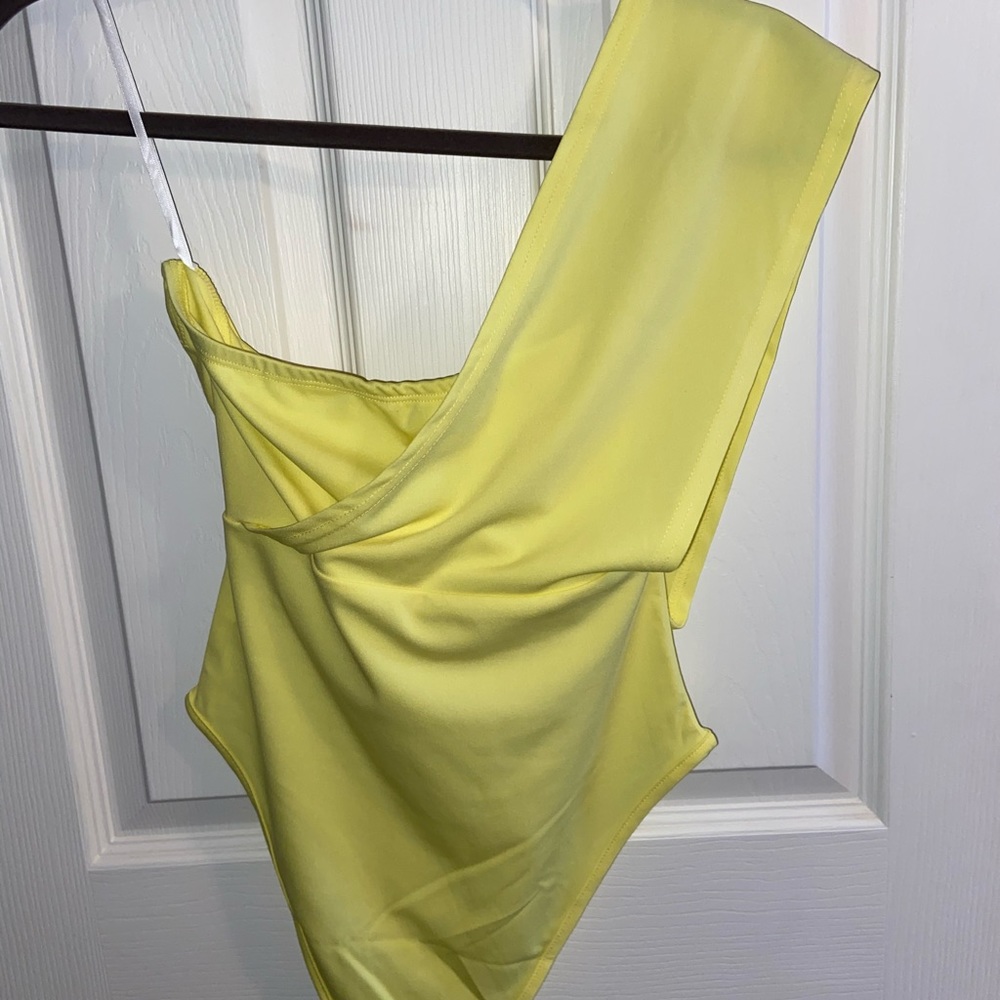 yellow one shoulder top